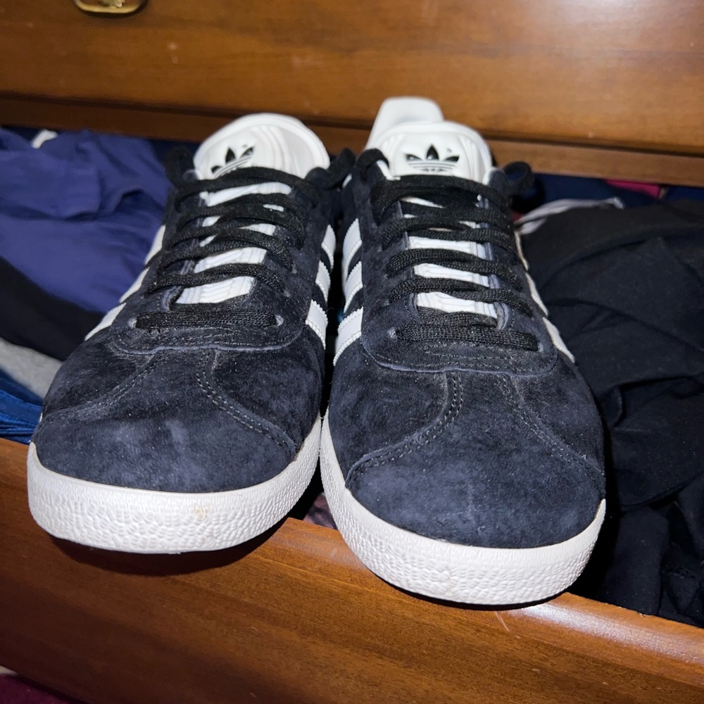 Adidas Gazelle Shoes Men’s Size 8 (women’s 9.5) - Picture 2 of 7